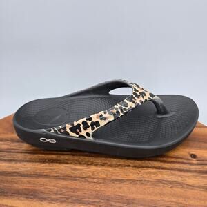 Oofos Oolala Sandals Women's 5 Black Leopard Print Comfort Recovery Flip Flops